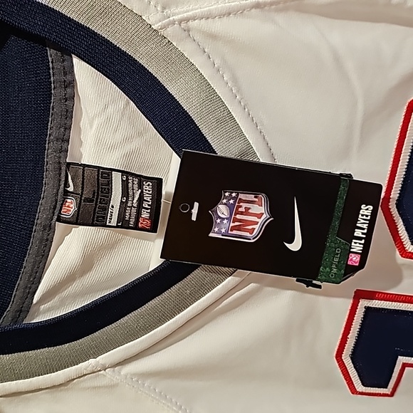 NWT NFL Patriots Brady #12 jersey size large - Picture 5 of 6